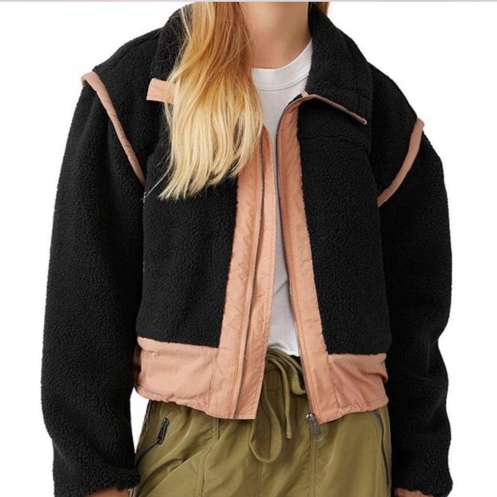 Free people courtside jacket size small excellent condition barely worn